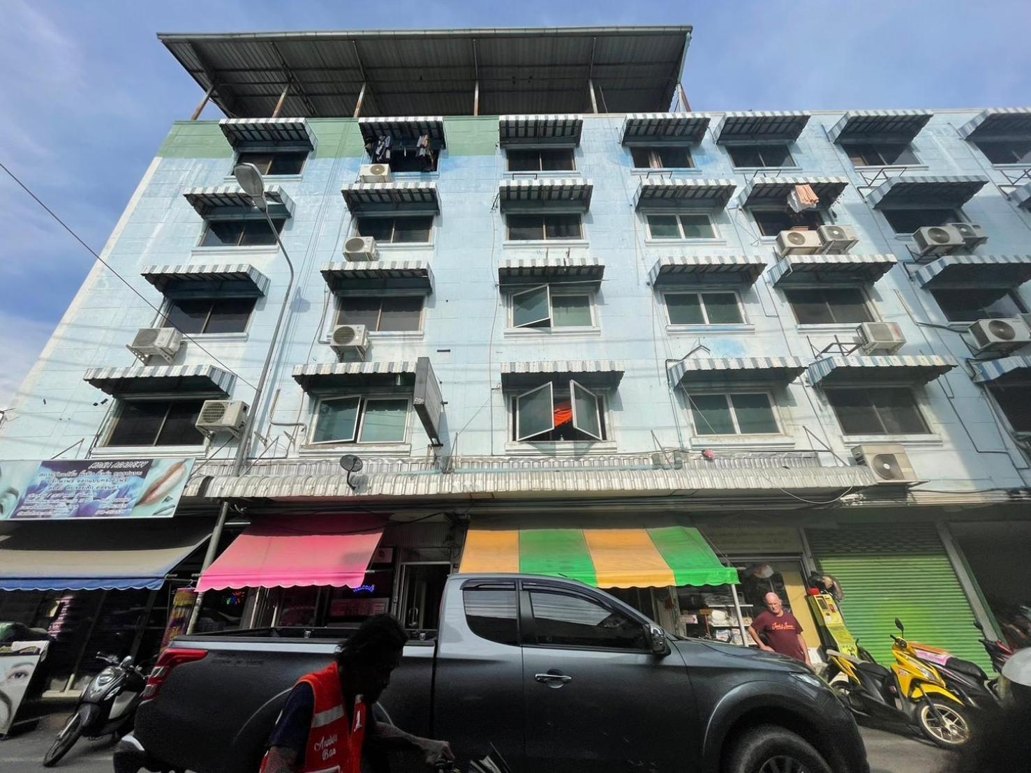 Oyo 75494 President Apartment Pattaya Εξωτερικό φωτογραφία