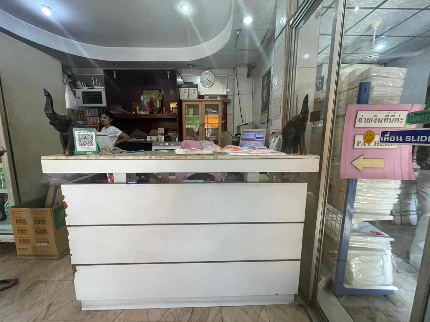 Oyo 75494 President Apartment Pattaya Εξωτερικό φωτογραφία