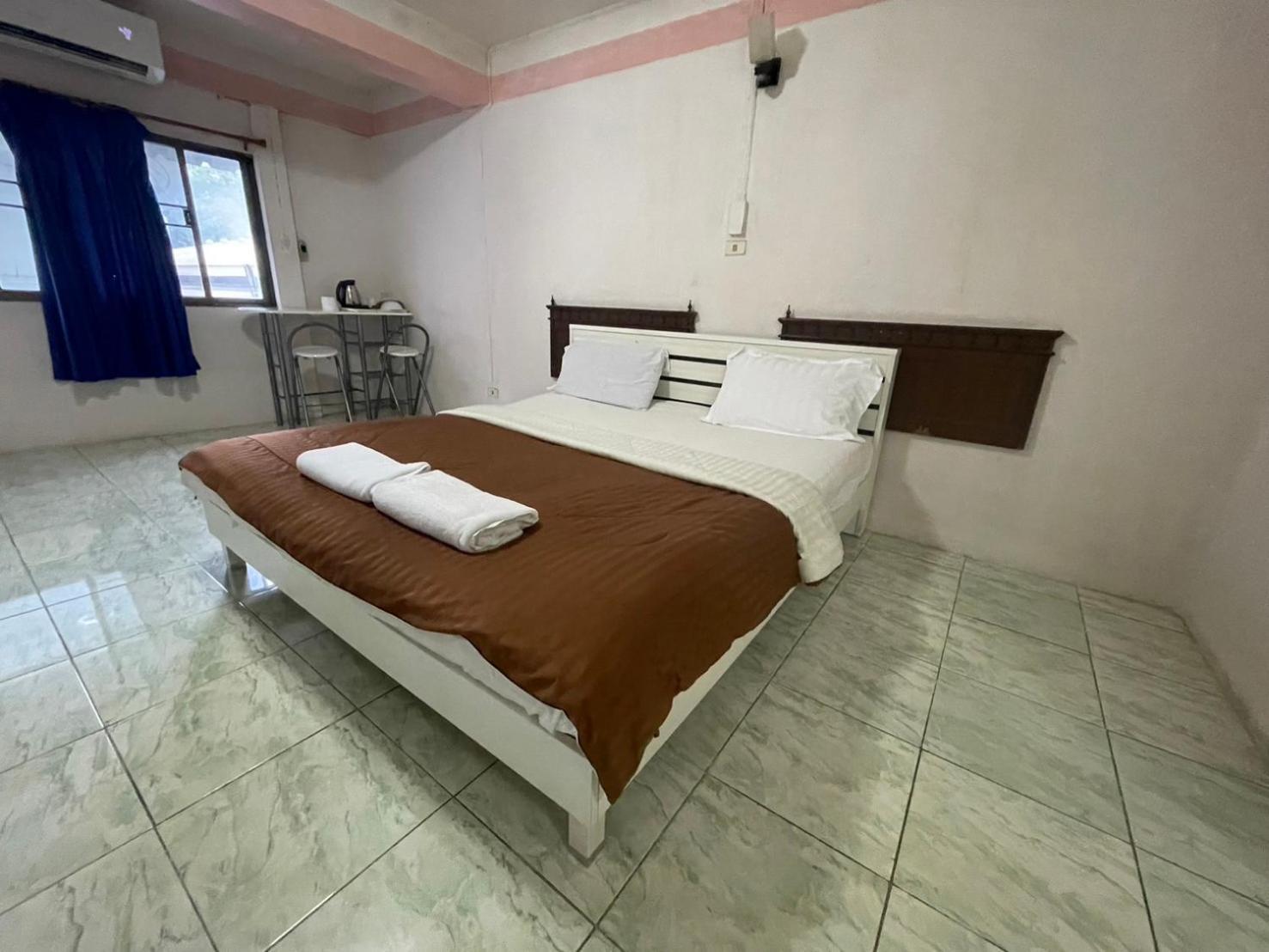 Oyo 75494 President Apartment Pattaya Εξωτερικό φωτογραφία