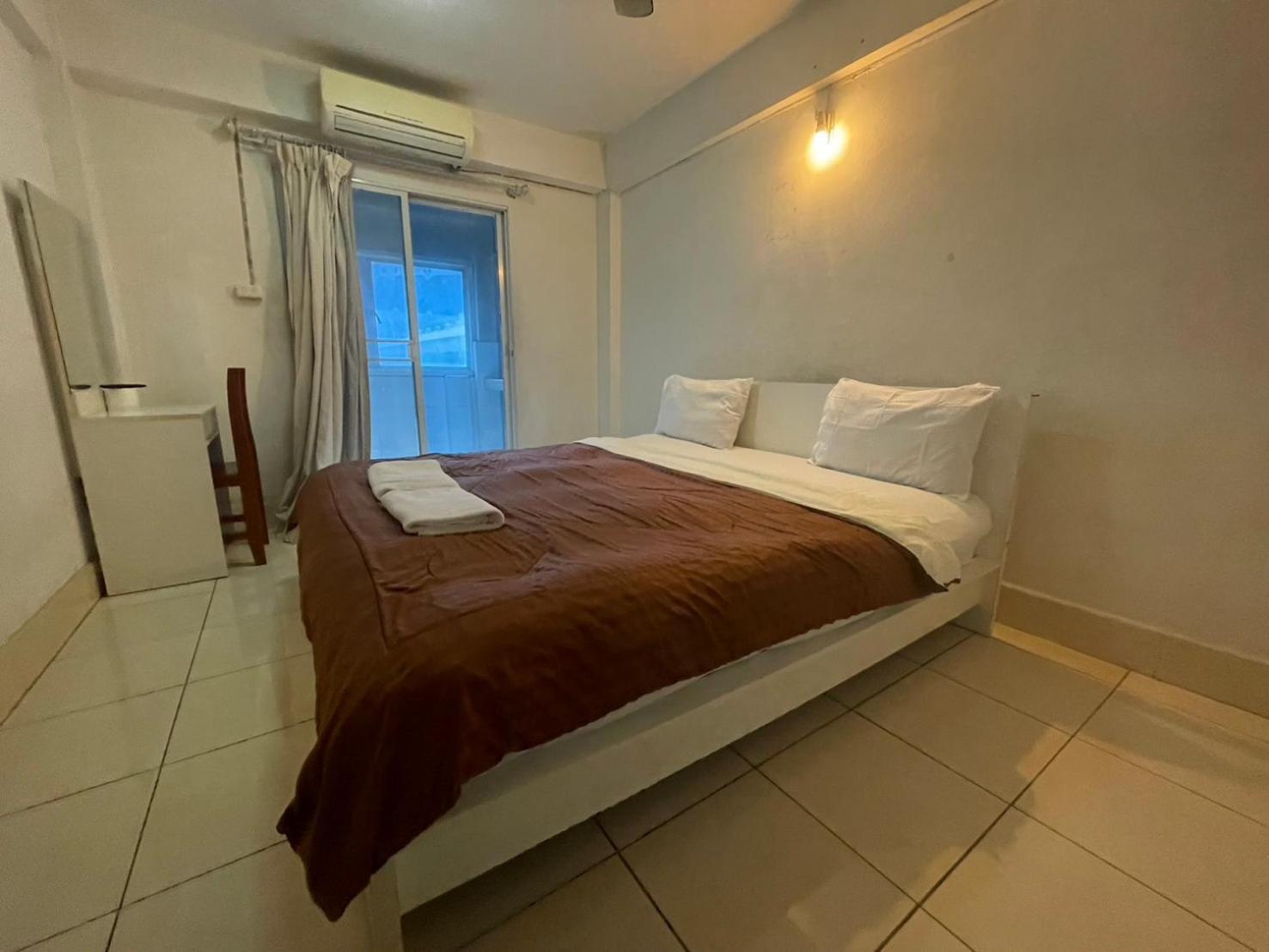 Oyo 75494 President Apartment Pattaya Εξωτερικό φωτογραφία