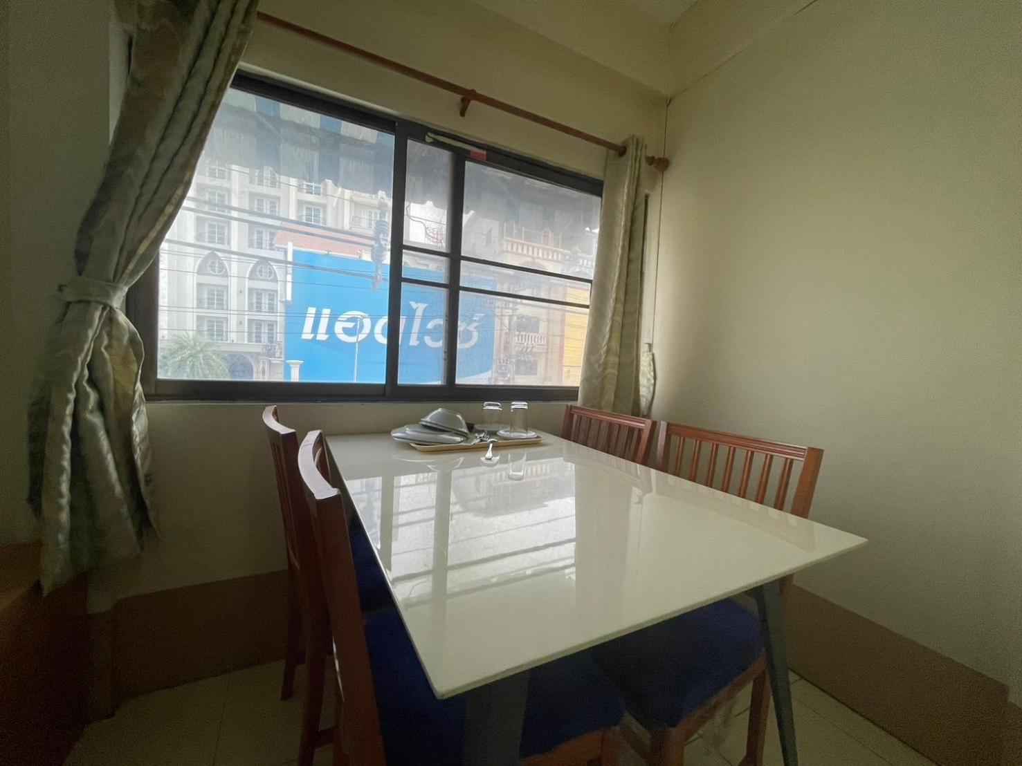 Oyo 75494 President Apartment Pattaya Εξωτερικό φωτογραφία